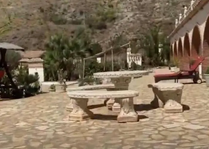 El Cortijo Largo Privatunterkunft